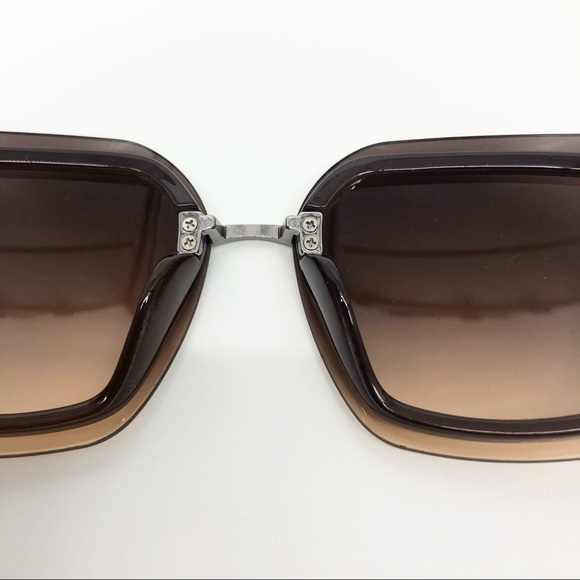 Foster Grant Large Square Lens Unique Style Scratch Impact Resistant Sunglasses - Picture 4 of 5